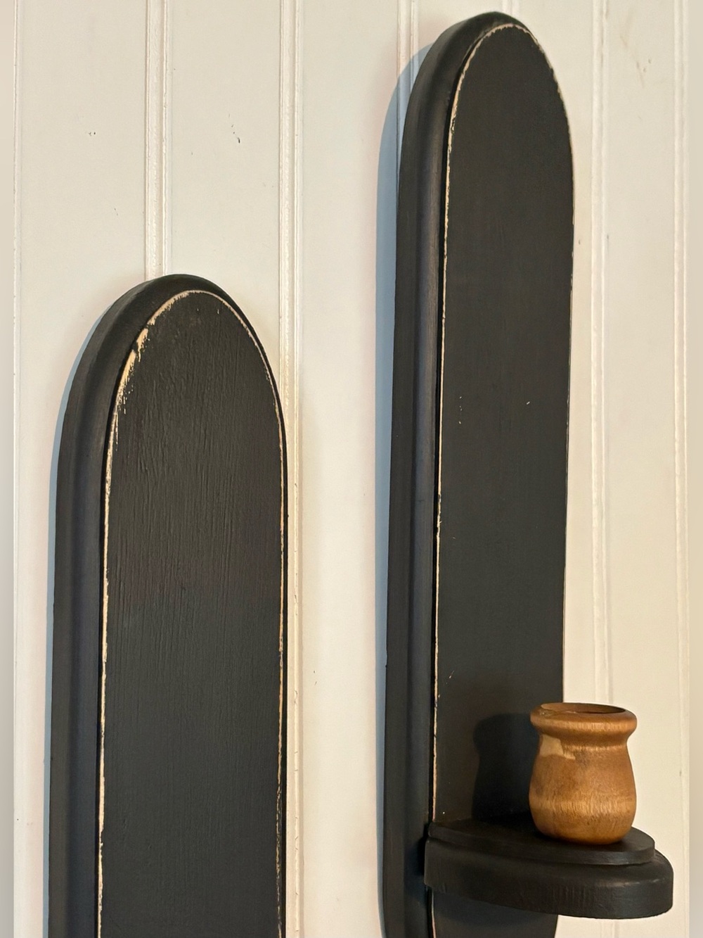 PAIR OF BLACK PRIMITIVE FARMHOUSE CANDLE SCONCES - Picture 4 of 5